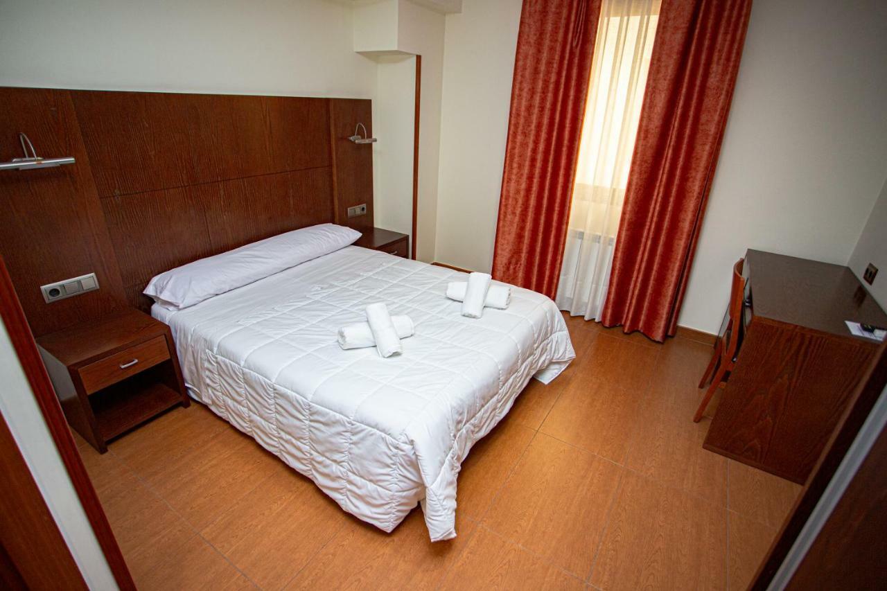Hotel Villa De Cárcar Zewnętrze zdjęcie